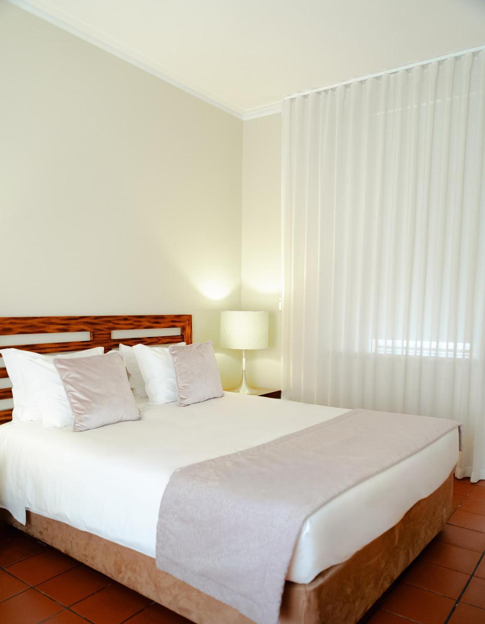 Quinta Do Pinheiro Hotel E Eventos By Grupo Quinta Dos Lagos Valado de Frades Ngoại thất bức ảnh